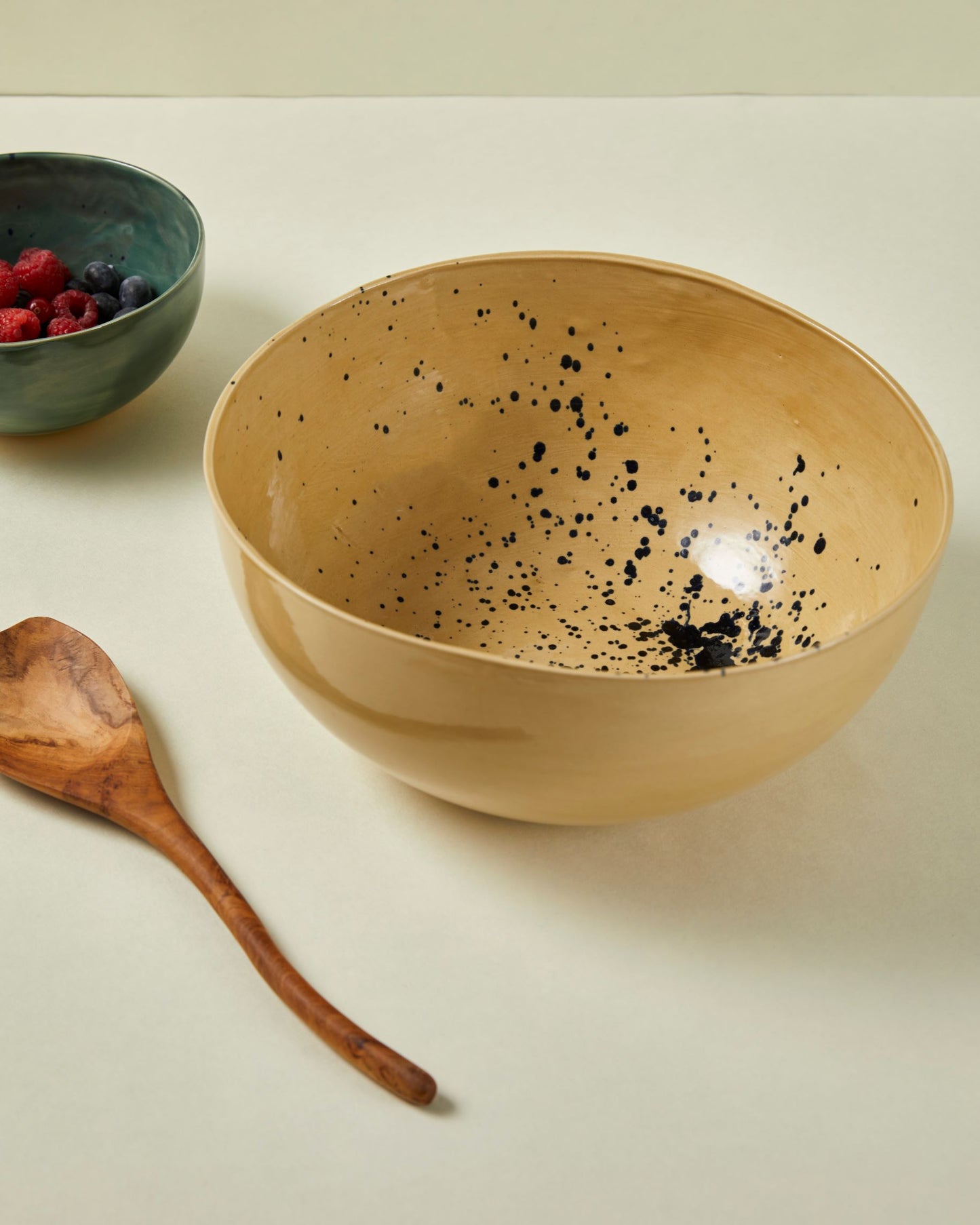 Saladier haut - 28cm - Ocre et bleu