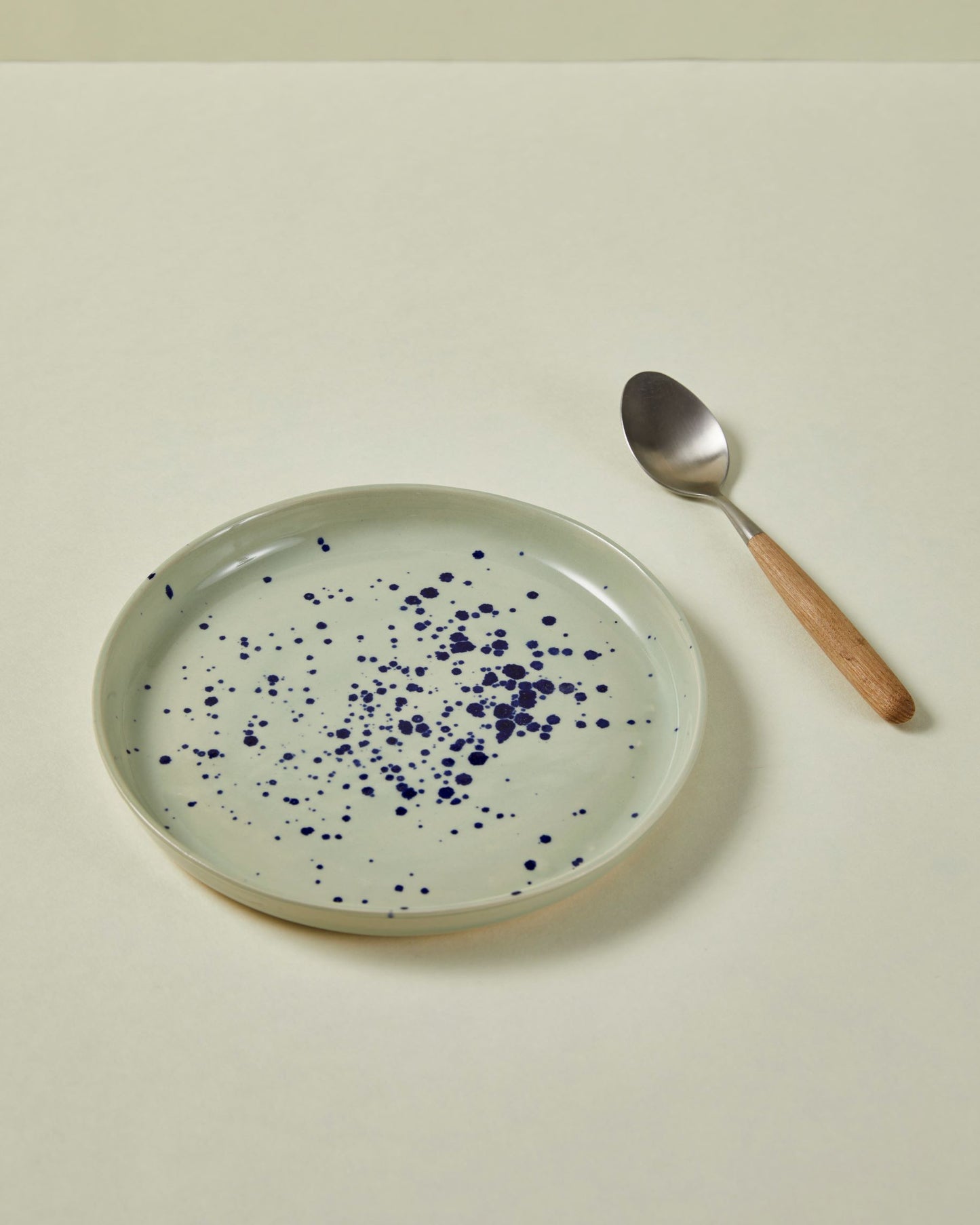 Assiette plate - 22cm - Vert d'eau et bleu