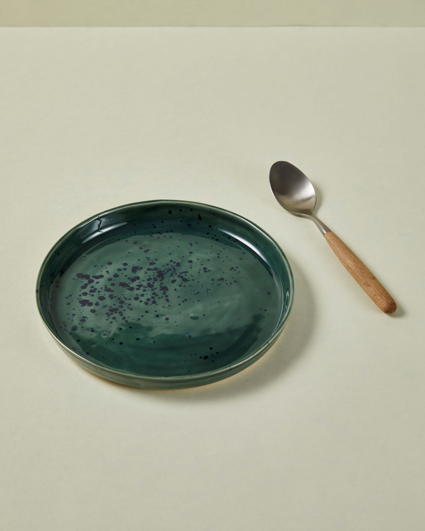 Assiette plate - 22cm - Vert et bleu